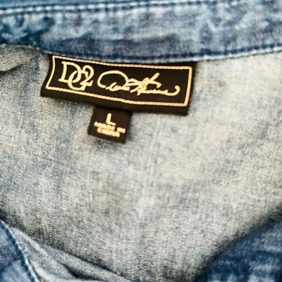 DG2 Diane Gilman chambray button front shirt w/ bell smocked sleeve size L. - Picture 7 of 7